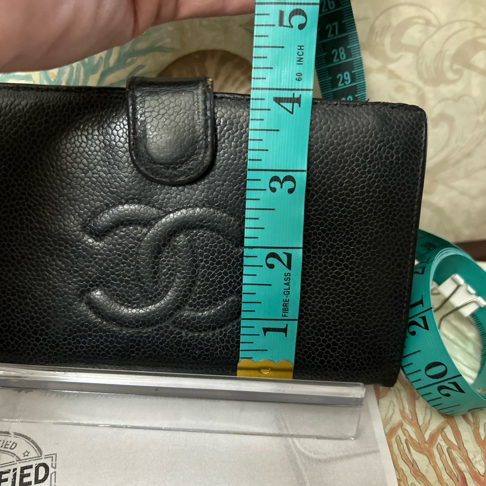 Chanel Black Caviar CC Bifold Wallet - Picture 4 of 16